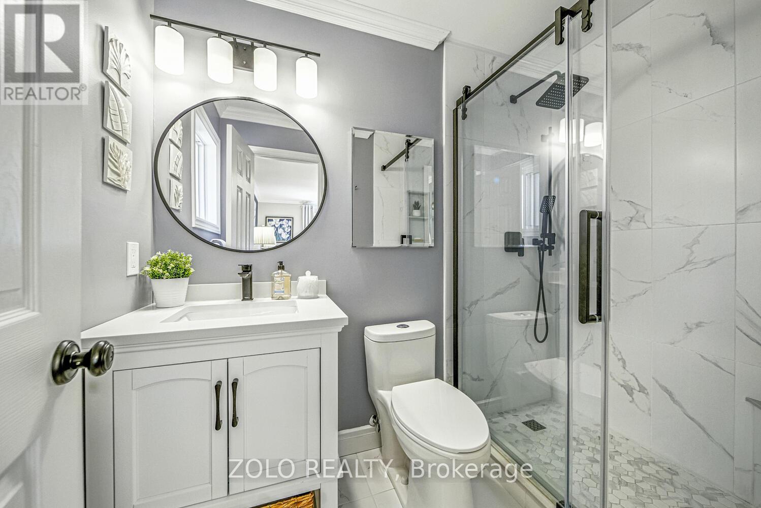 Photo 17 of 13 Glen Eagles Drive, Clarington ON
