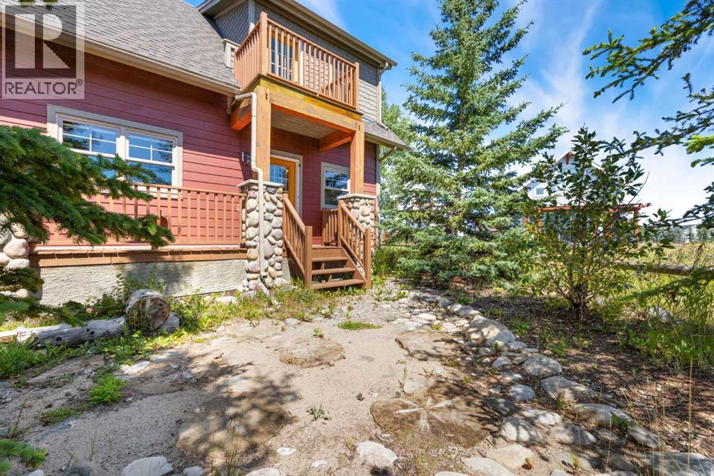Photo 18 of 225 Cottageclub Crescent, Rural Rocky View County AB