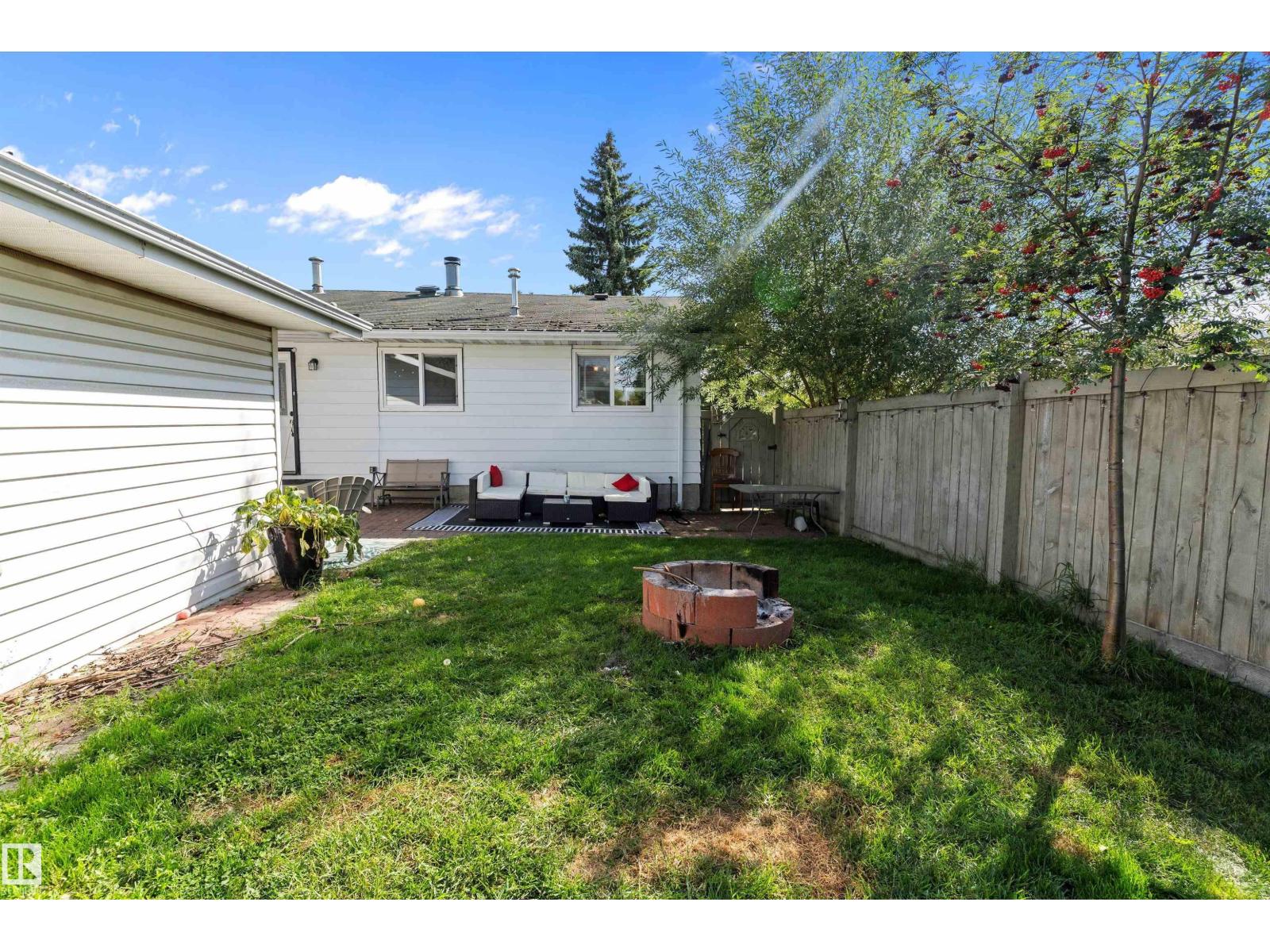 Photo 32 of 7216 33 Av Nw Nw, Edmonton AB