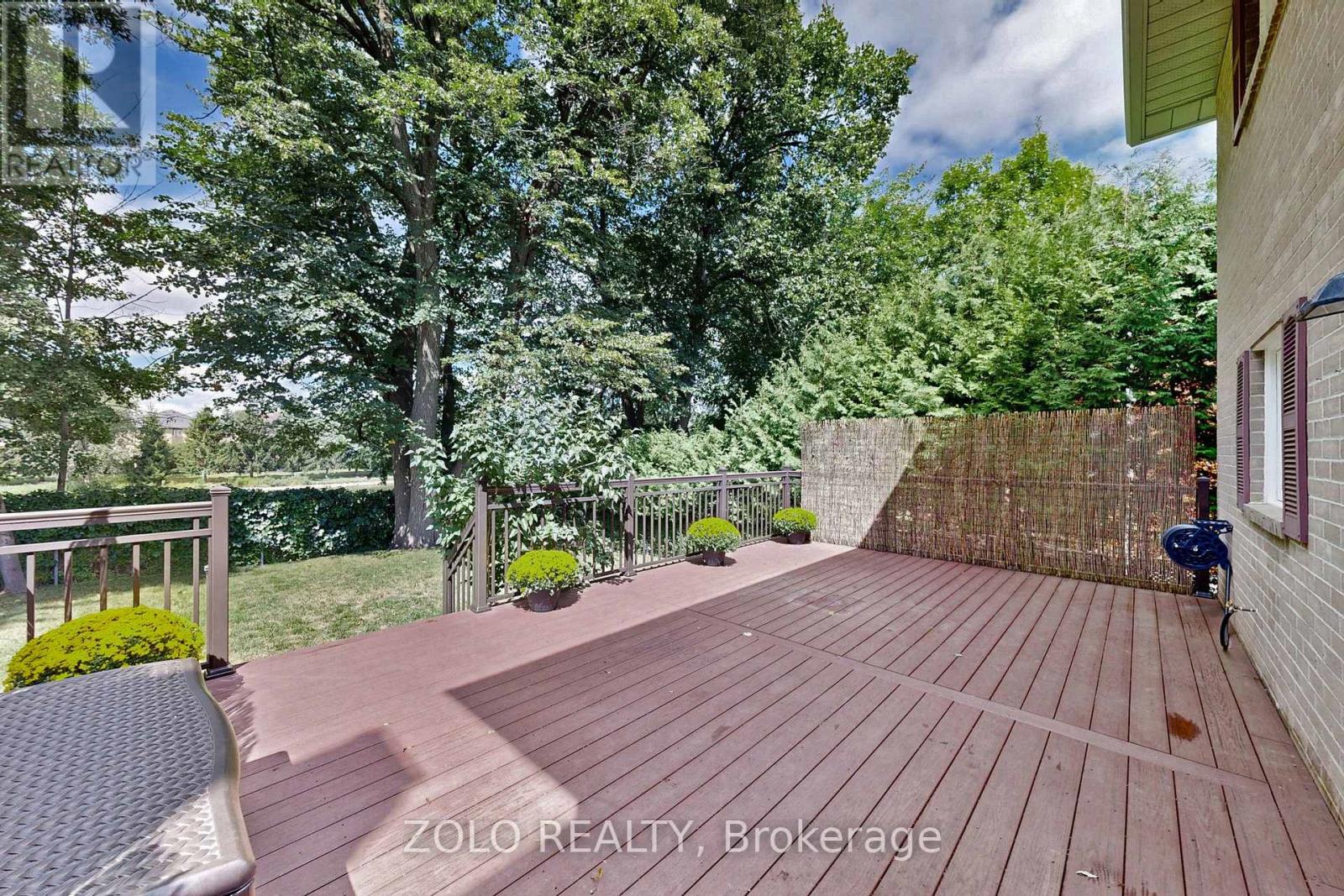 Photo 36 of 371 Binns Avenue, Newmarket ON