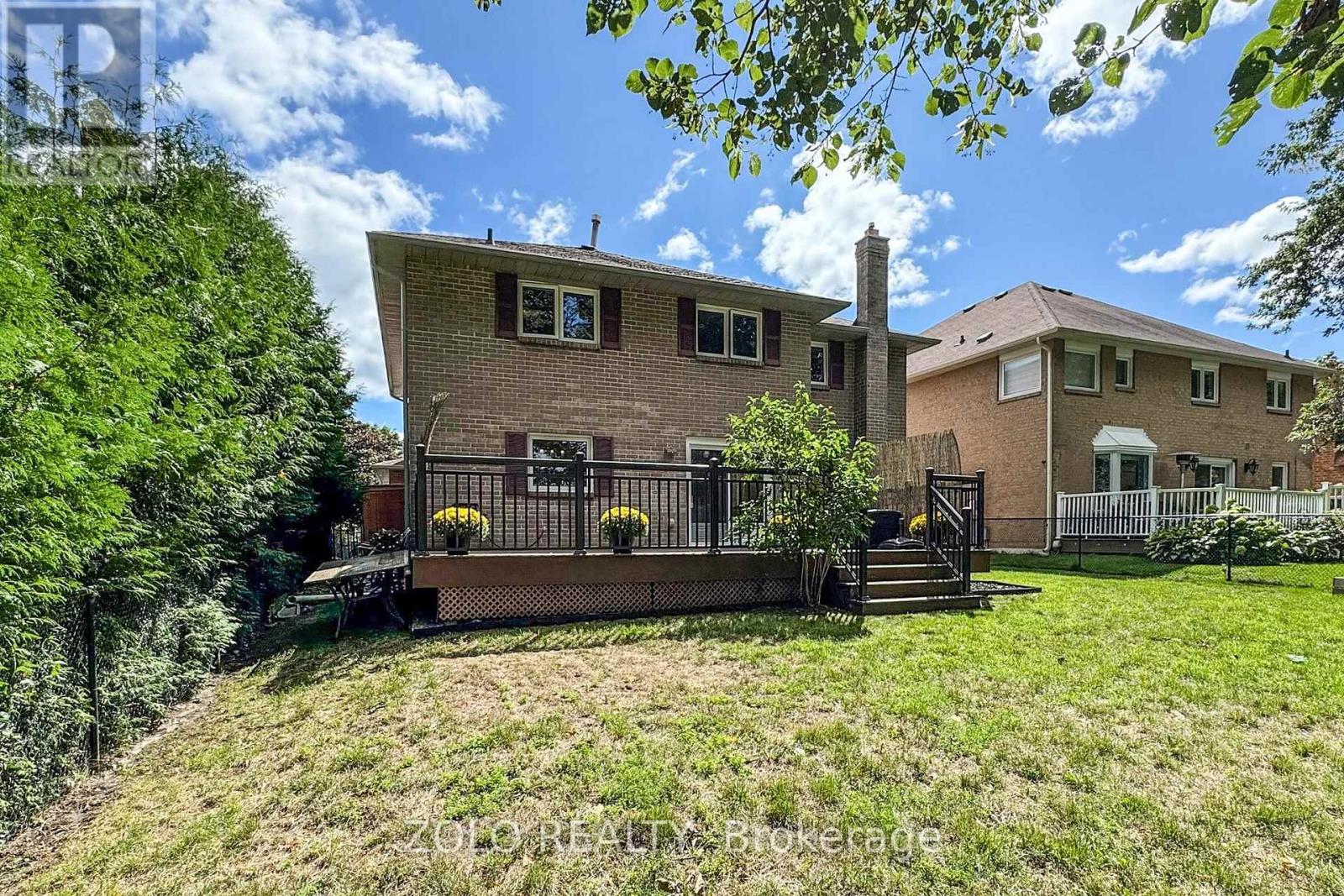 Photo 39 of 371 Binns Avenue, Newmarket ON