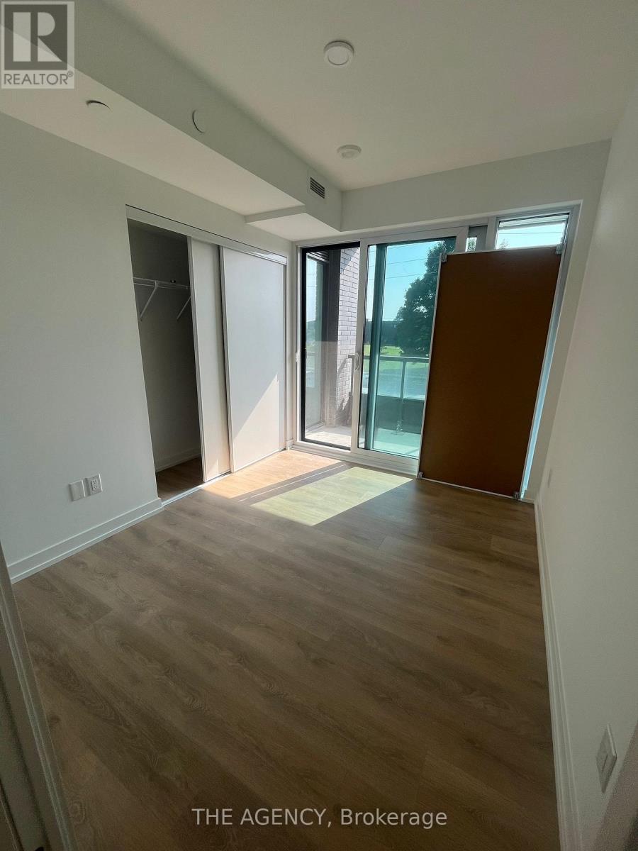 Photo 13 of 215 1100 Sheppard Avenue W, Toronto ON