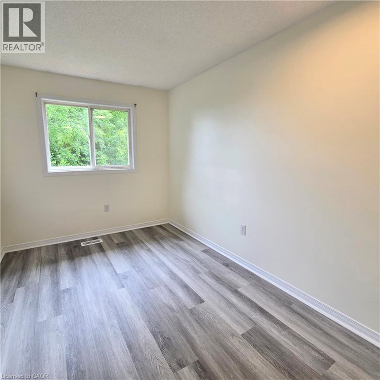 Photo 18 of 235 Saginaw Parkway Unit 73, Cambridge ON