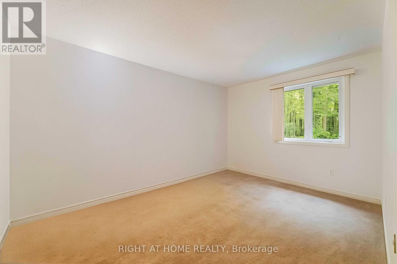 Photo 22 of 730 Canary Street, Ottawa ON