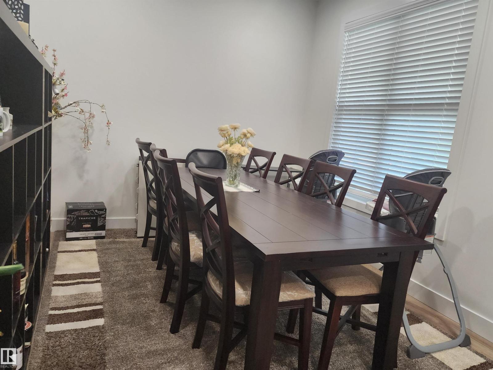 Photo 6 of 129 Griesbach Rd Nw, Edmonton AB