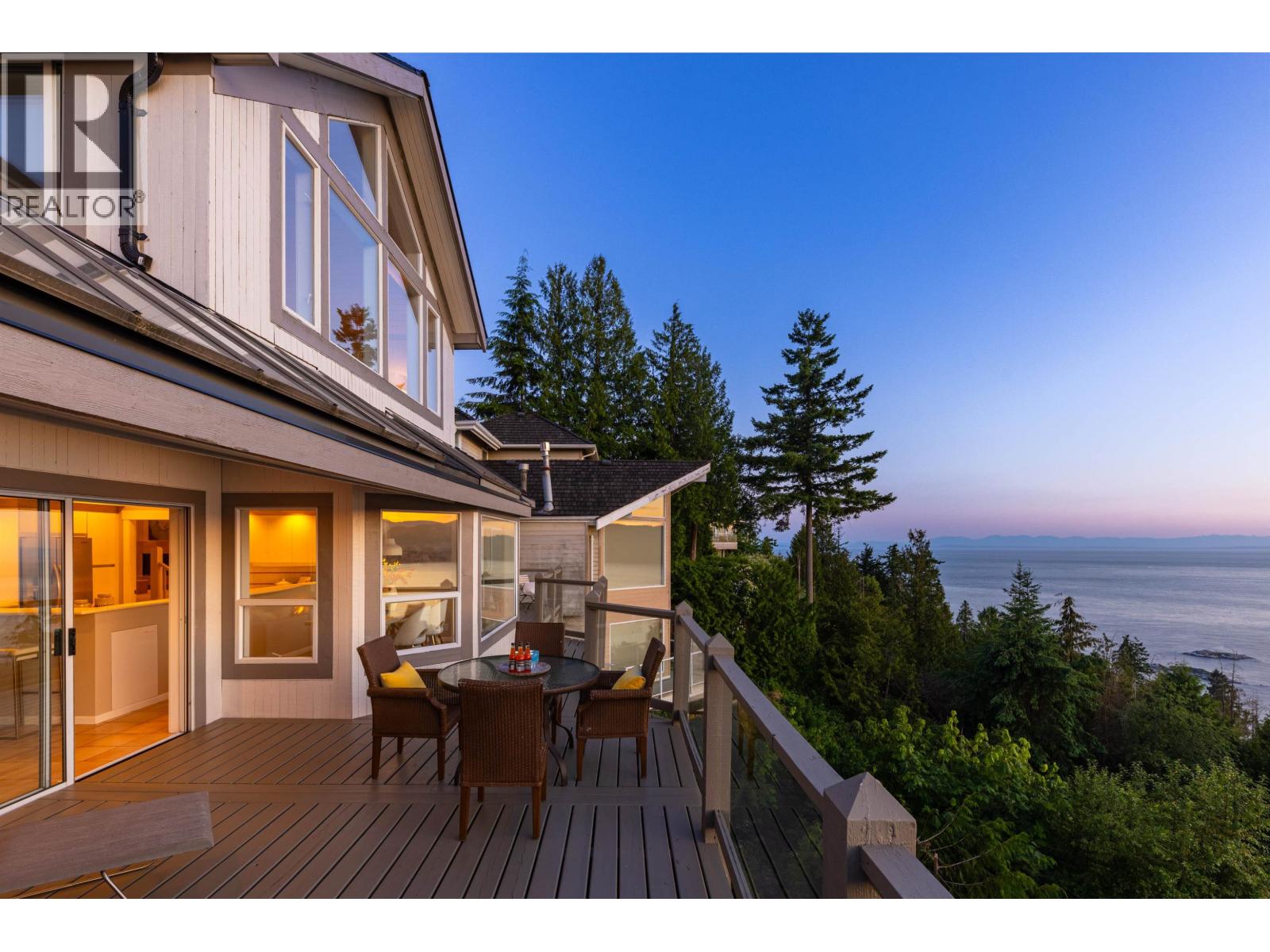 Photo 2 of 5433 Monte Bre Place, West Vancouver BC