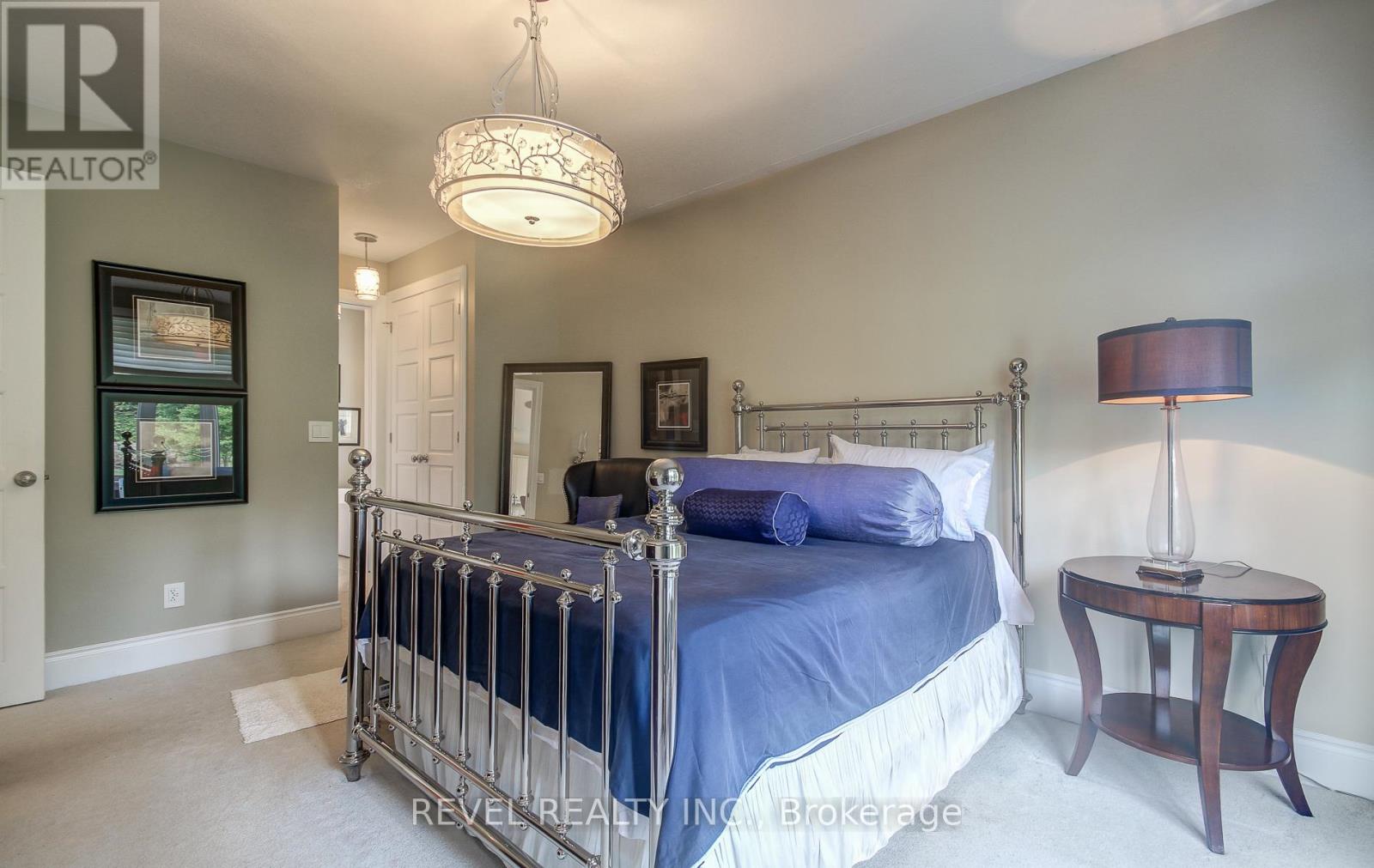 Photo 20 of 29 126 Aberfoyle Mill Crescent, Puslinch ON