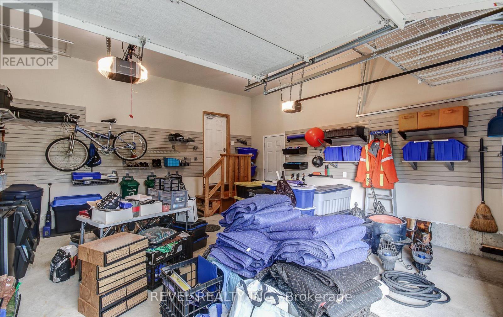 Photo 30 of 29 126 Aberfoyle Mill Crescent, Puslinch ON