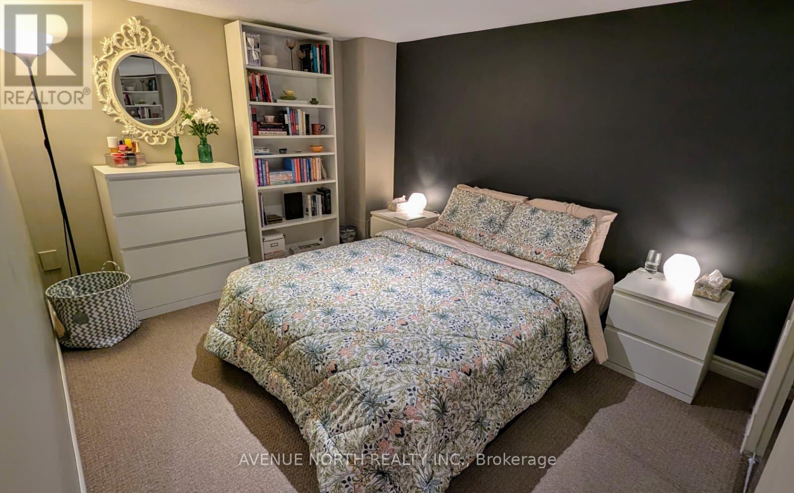 Photo 21 of 365 Cooks Mill Crescent, Ottawa ON