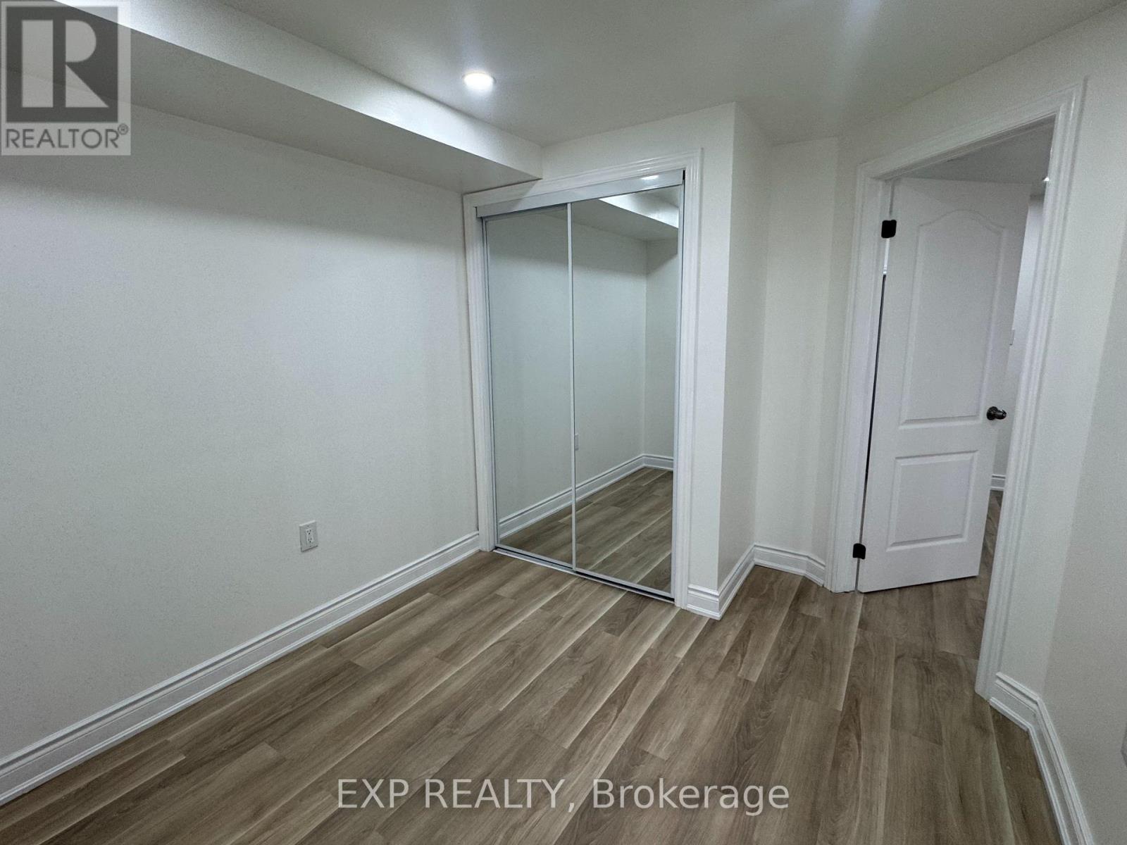 Photo 11 of Lower 199 Port Crescent, Welland ON