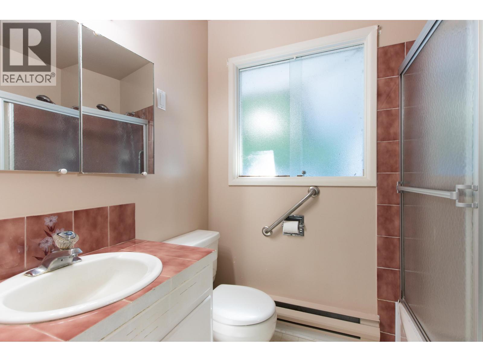 38258 NORTHRIDGE DRIVE, Squamish