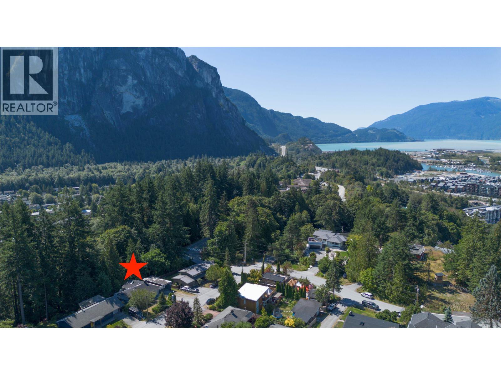 38258 NORTHRIDGE DRIVE, Squamish