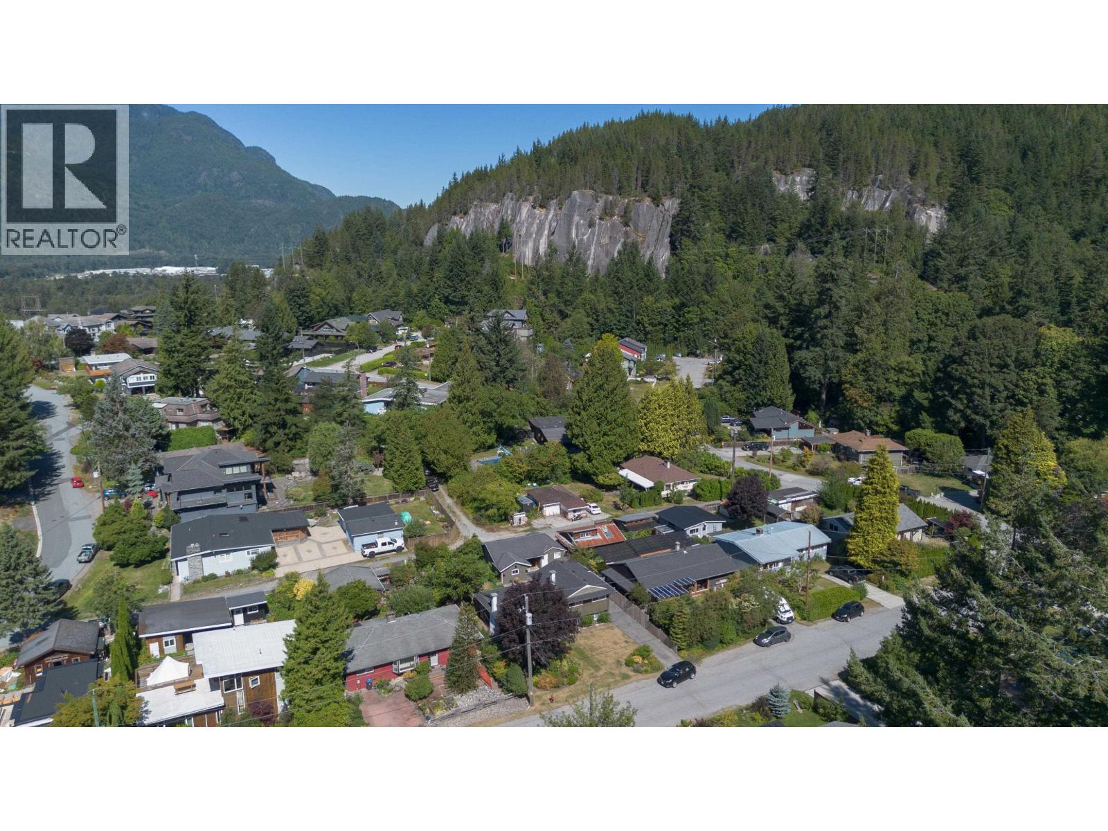 38258 NORTHRIDGE DRIVE, Squamish