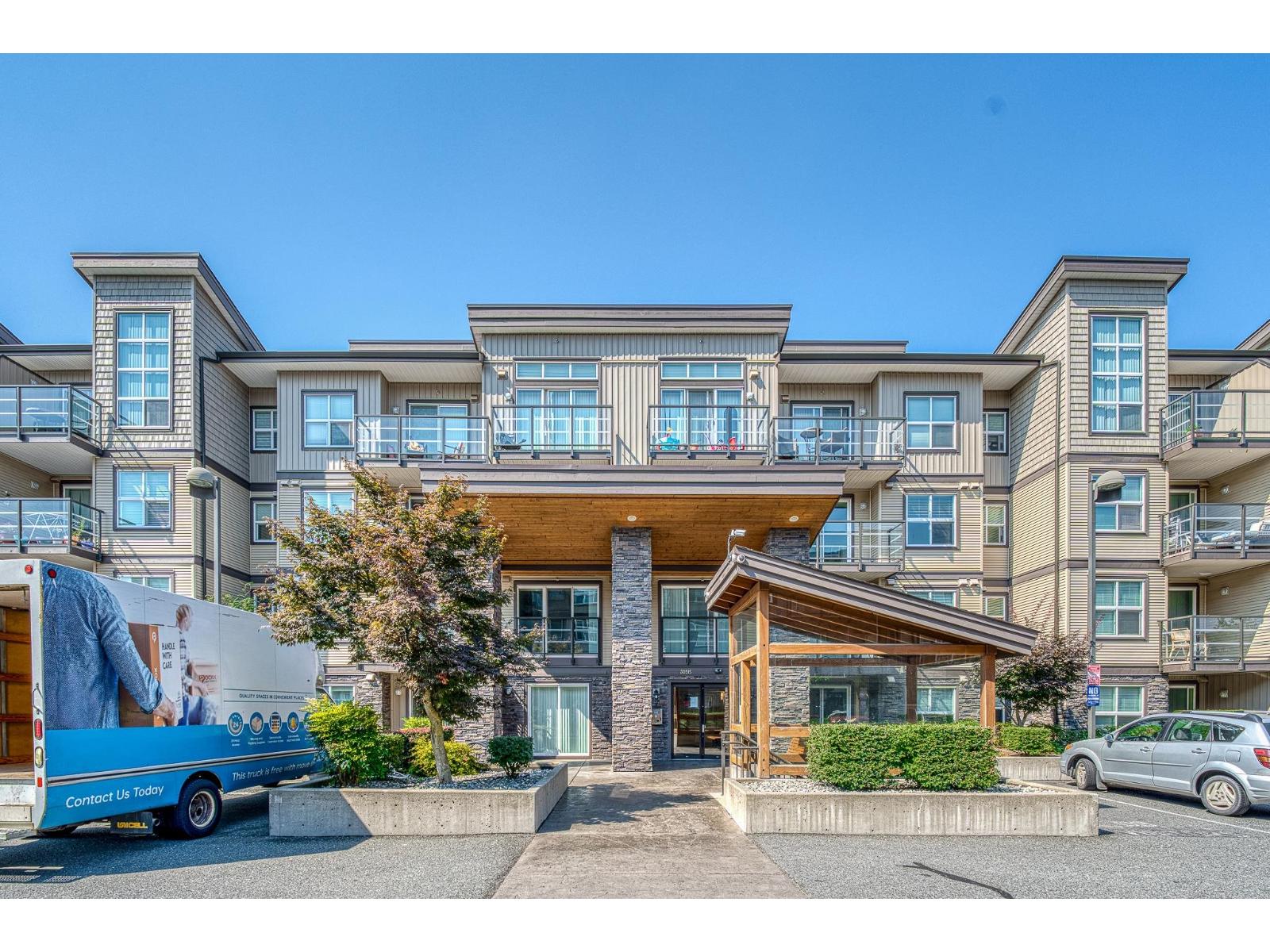 Photo 1 of 121 30515 Cardinal Avenue, Abbotsford BC