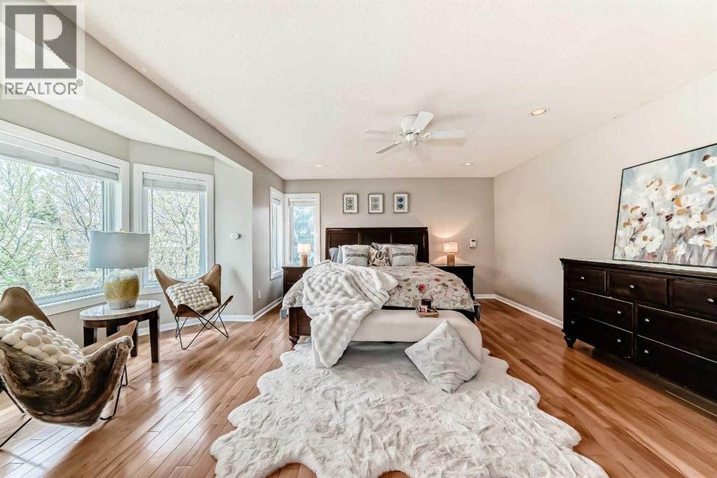Photo 26 of 145 Straddock Terrace Sw, Calgary AB