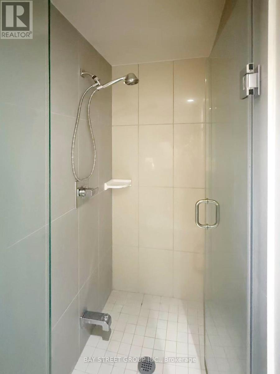 Photo 10 of 4519 5 Sheppard Avenue E, Toronto ON