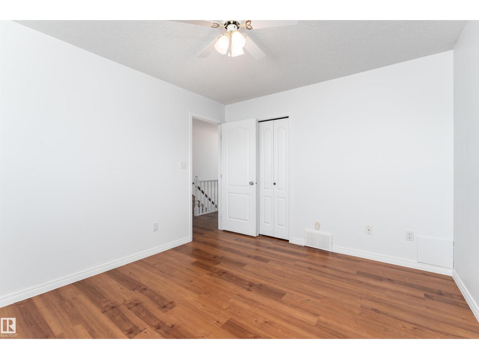 Photo 29 of 15803 91 St Nw, Edmonton AB