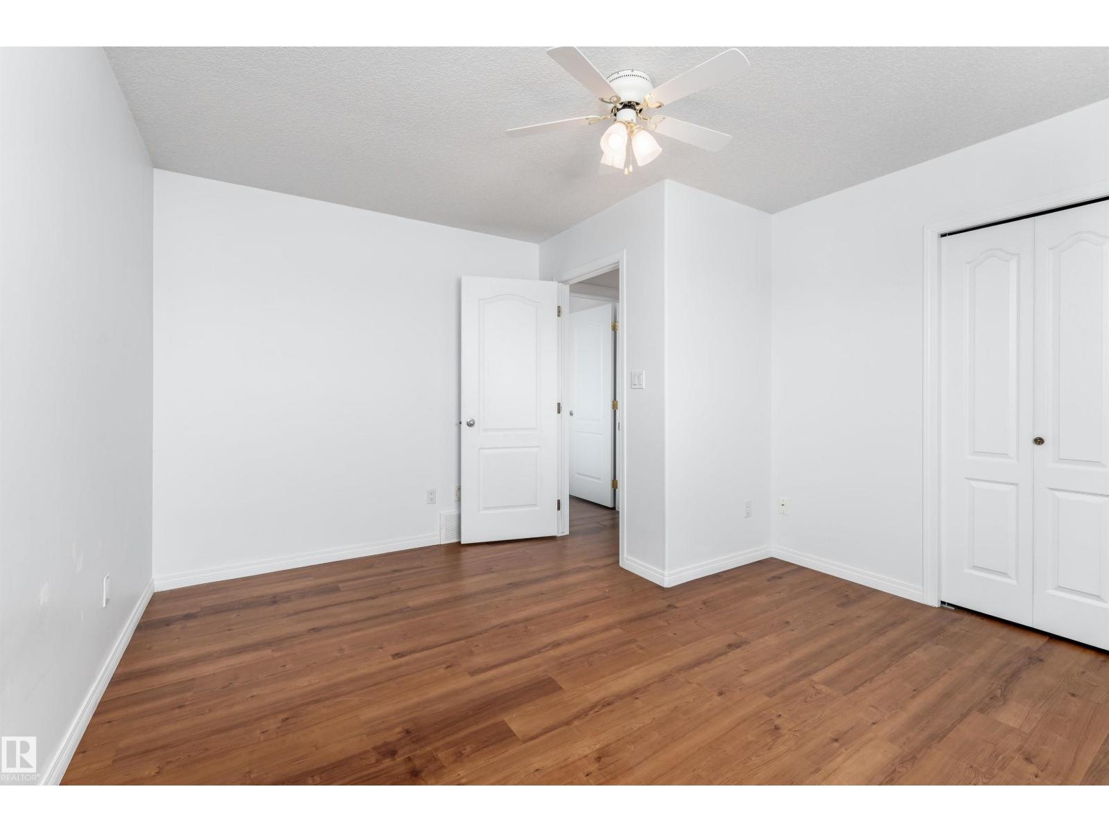 Photo 34 of 15803 91 St Nw, Edmonton AB