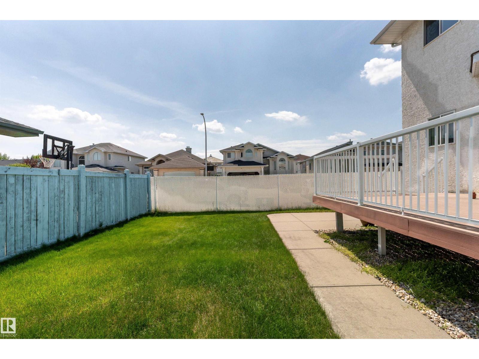 Photo 49 of 15803 91 St Nw, Edmonton AB