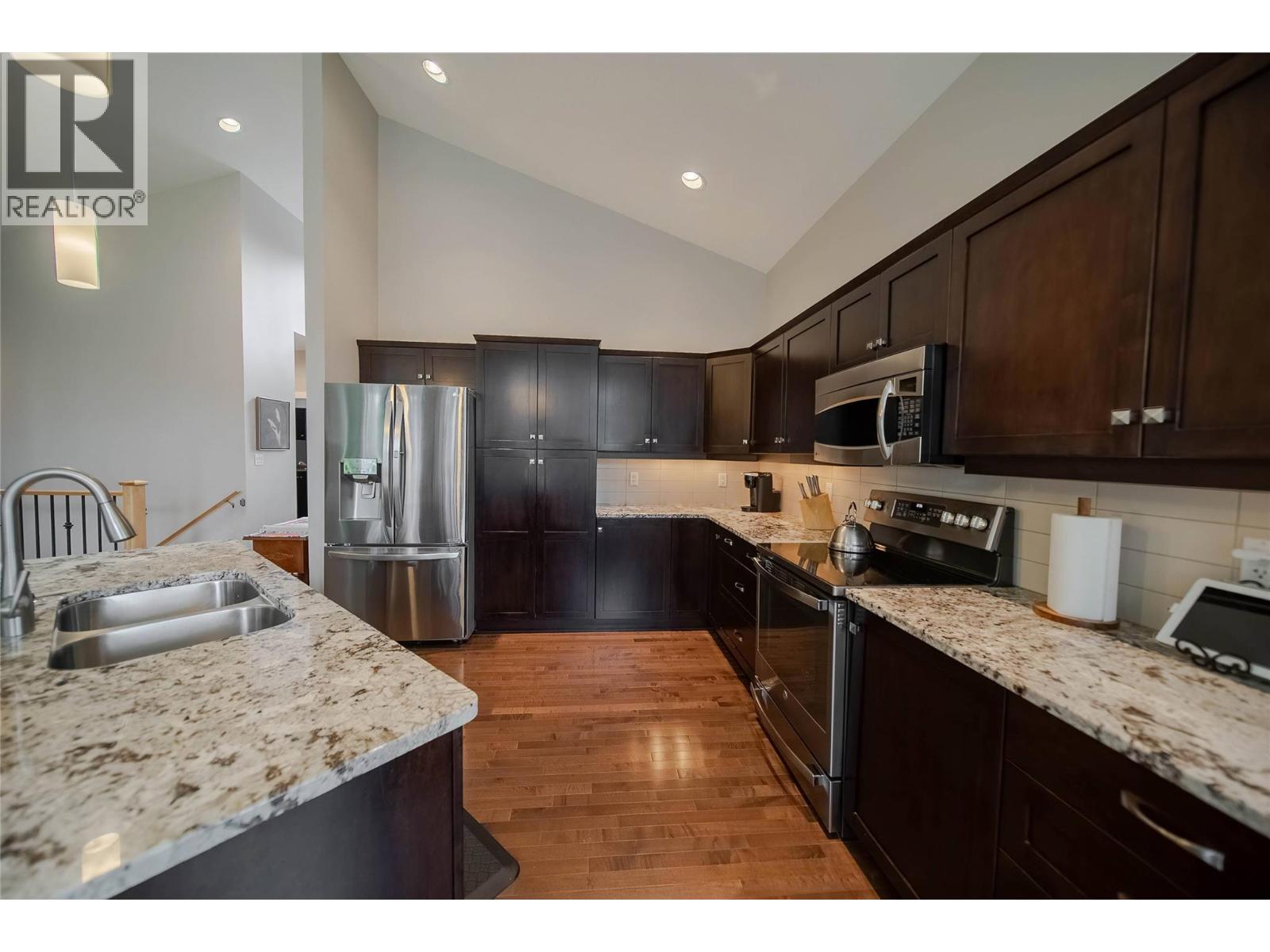 233 BOULDER  NW Creek, Cranbrook