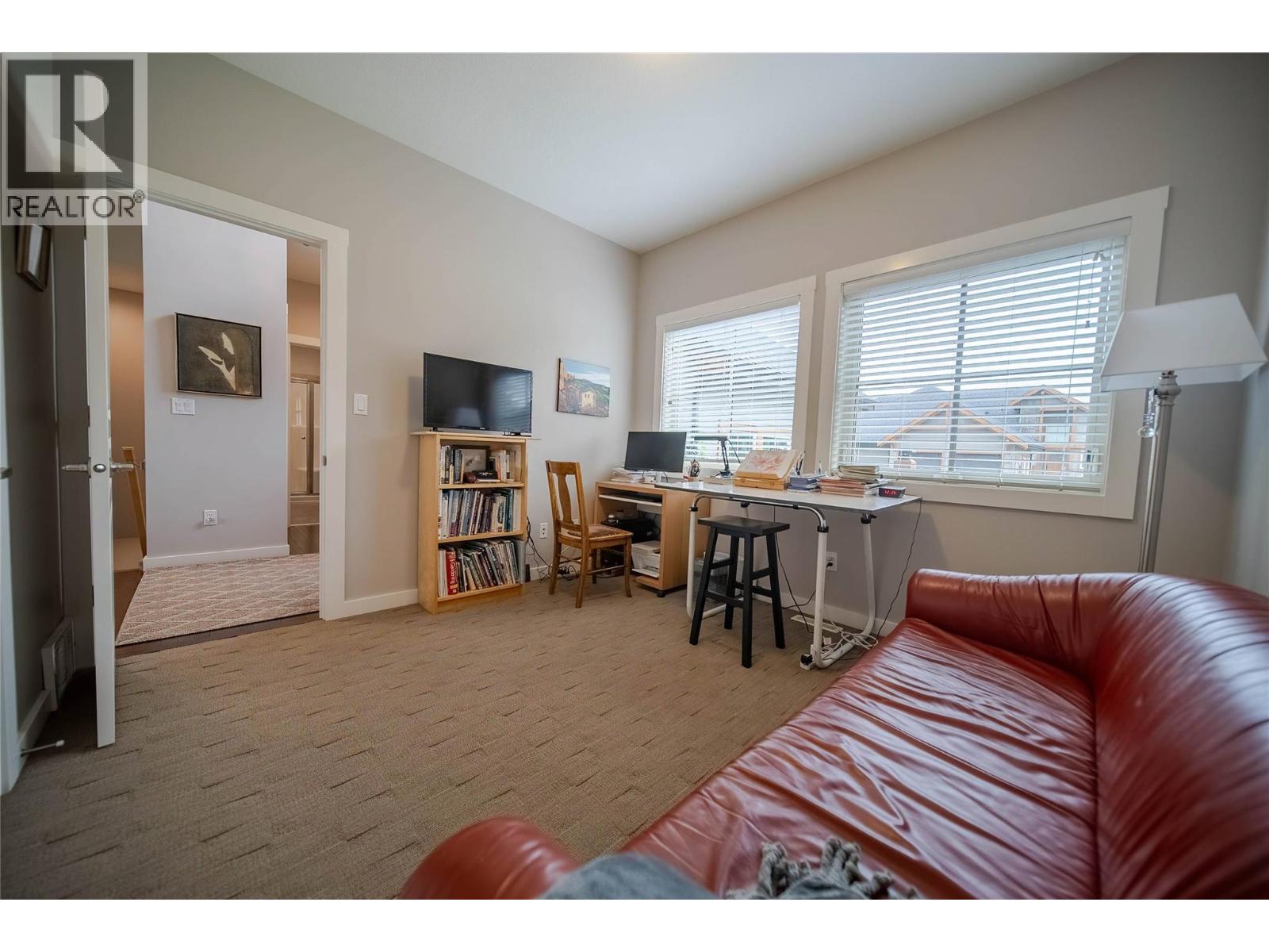 233 BOULDER  NW Creek, Cranbrook