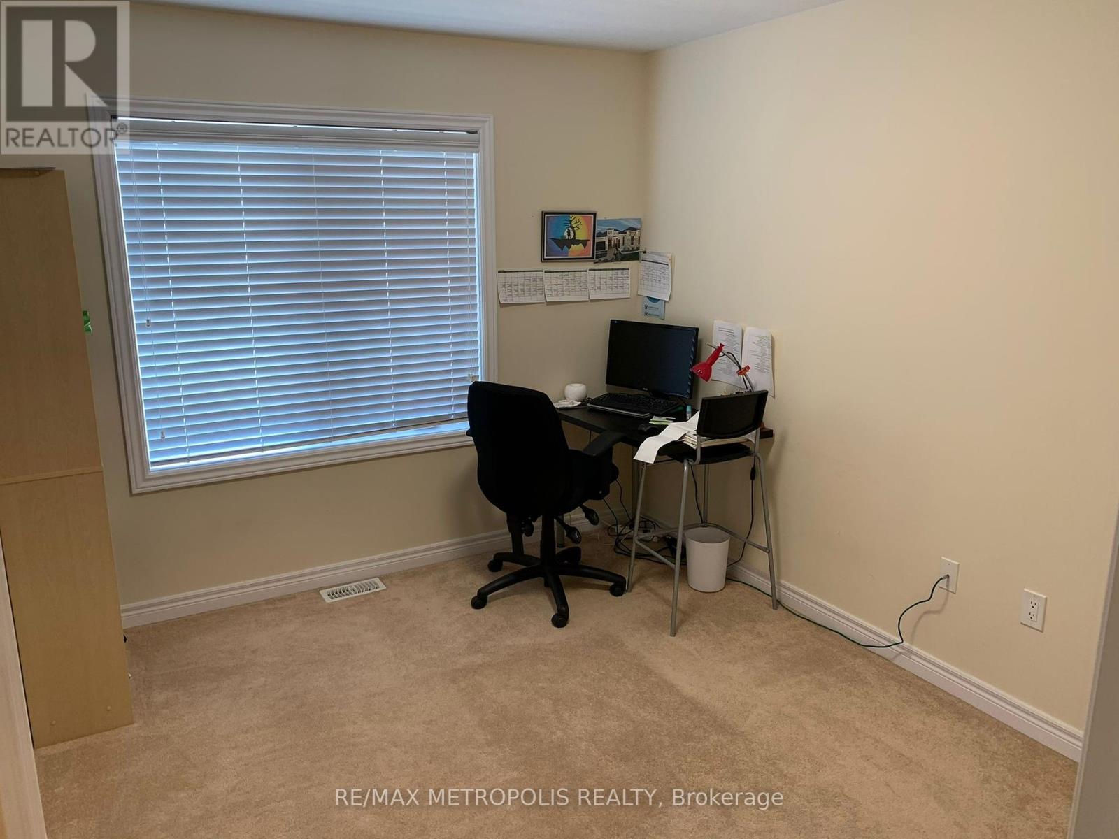 Photo 15 of 73 420 Linden Drive, Cambridge ON