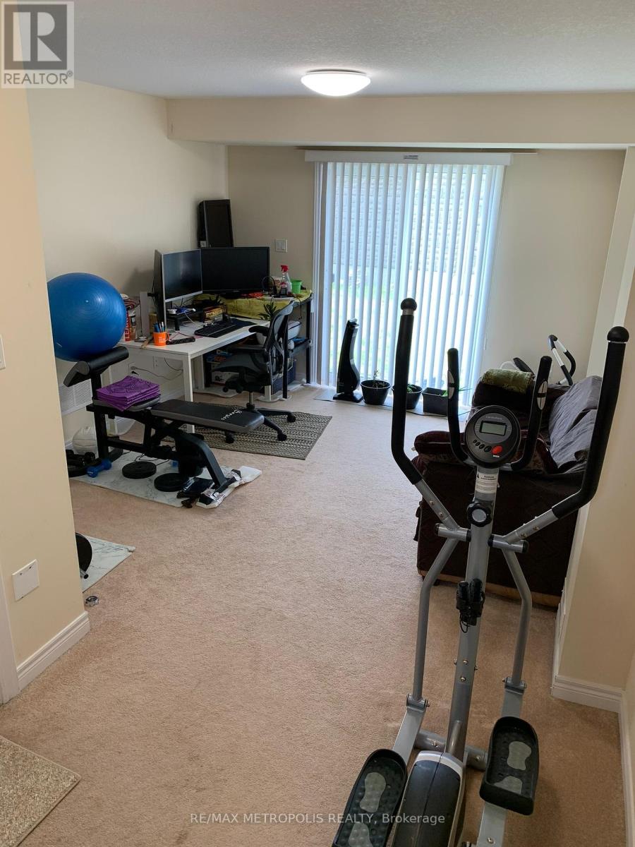 Photo 21 of 73 420 Linden Drive, Cambridge ON