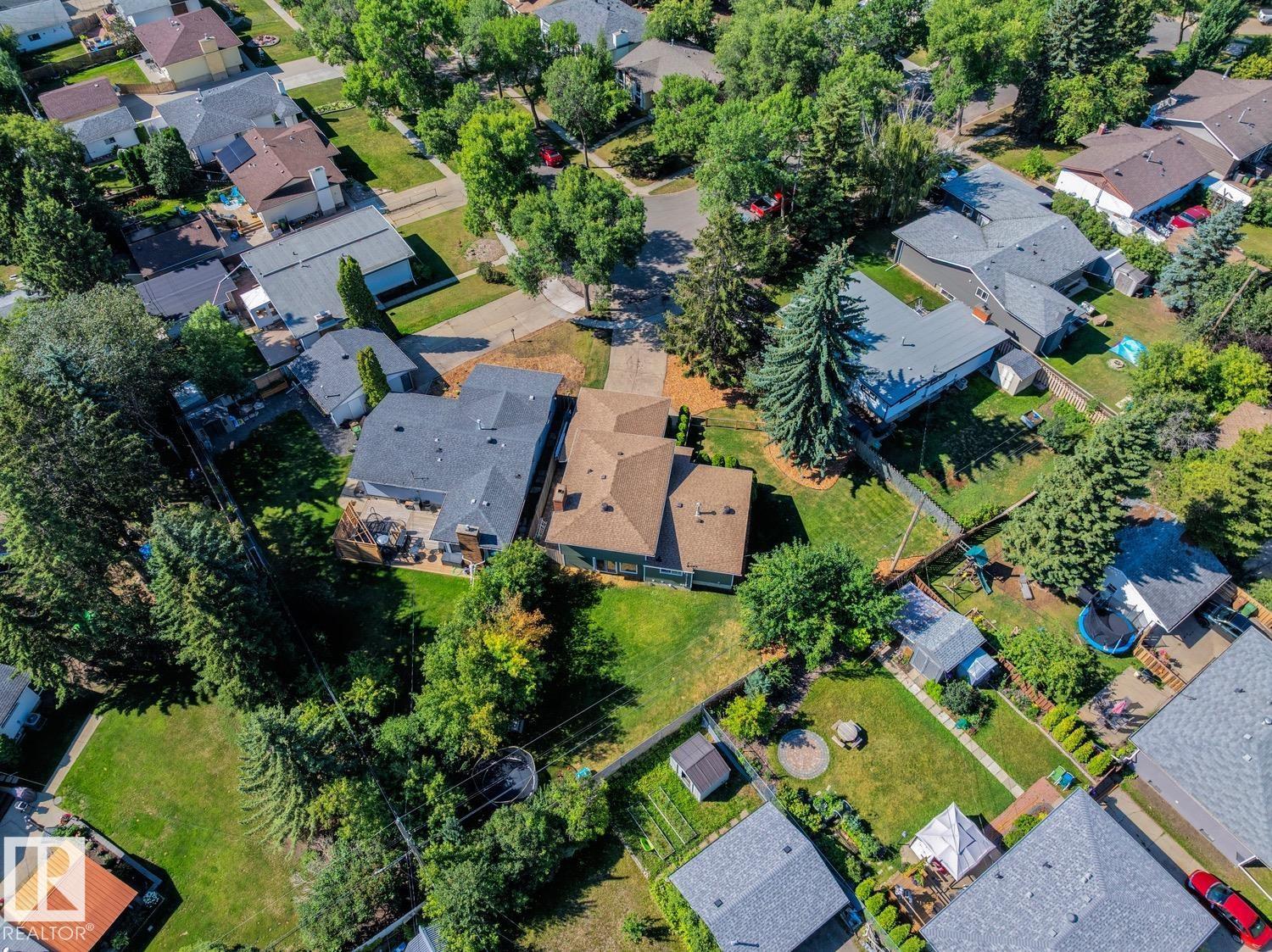 Photo 58 of 28 Greer Cr, St Albert AB