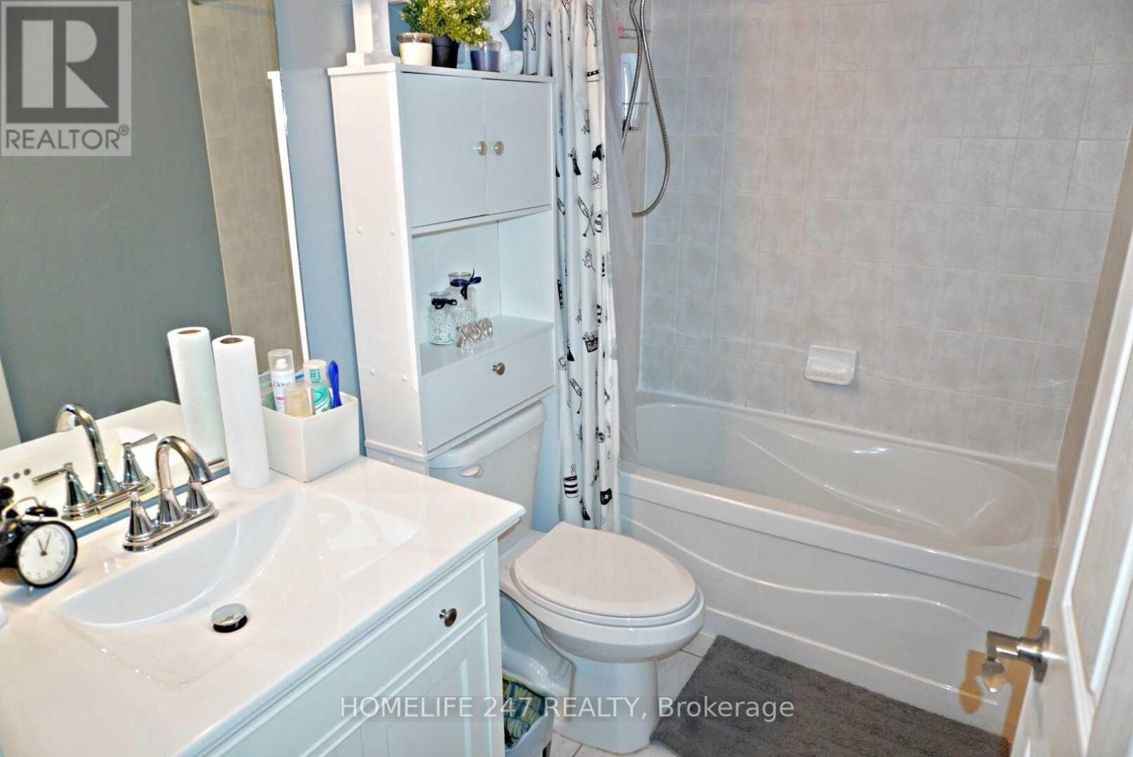 Photo 11 of 1615 68 Grangeway Avenue, Toronto ON