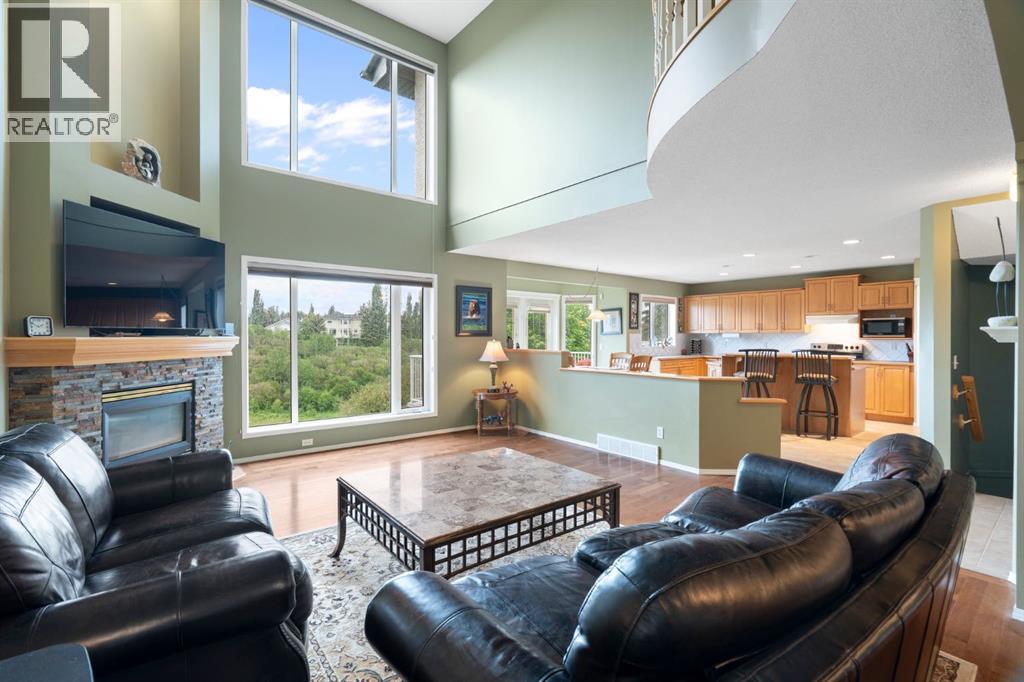 Single Family House for Sale in  Citadel Grove NW Citadel Calgary 