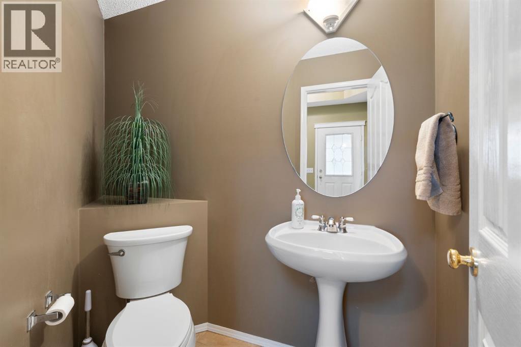 Single Family House for Sale in  Citadel Grove NW Citadel Calgary 