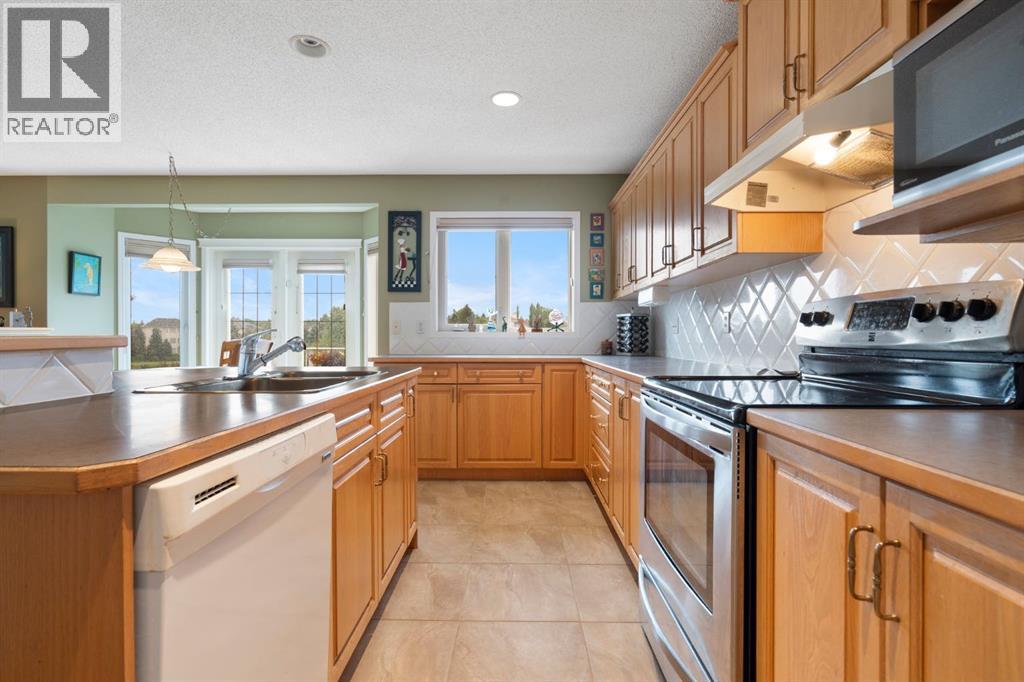 Single Family House for Sale in  Citadel Grove NW Citadel Calgary 