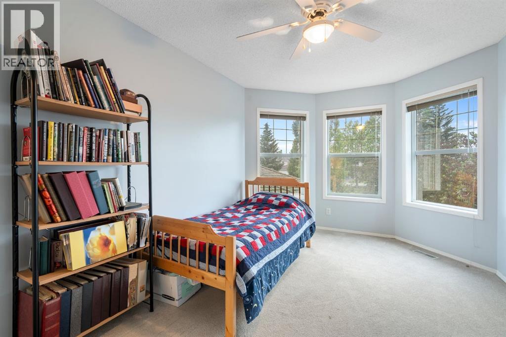 Single Family House for Sale in  Citadel Grove NW Citadel Calgary 
