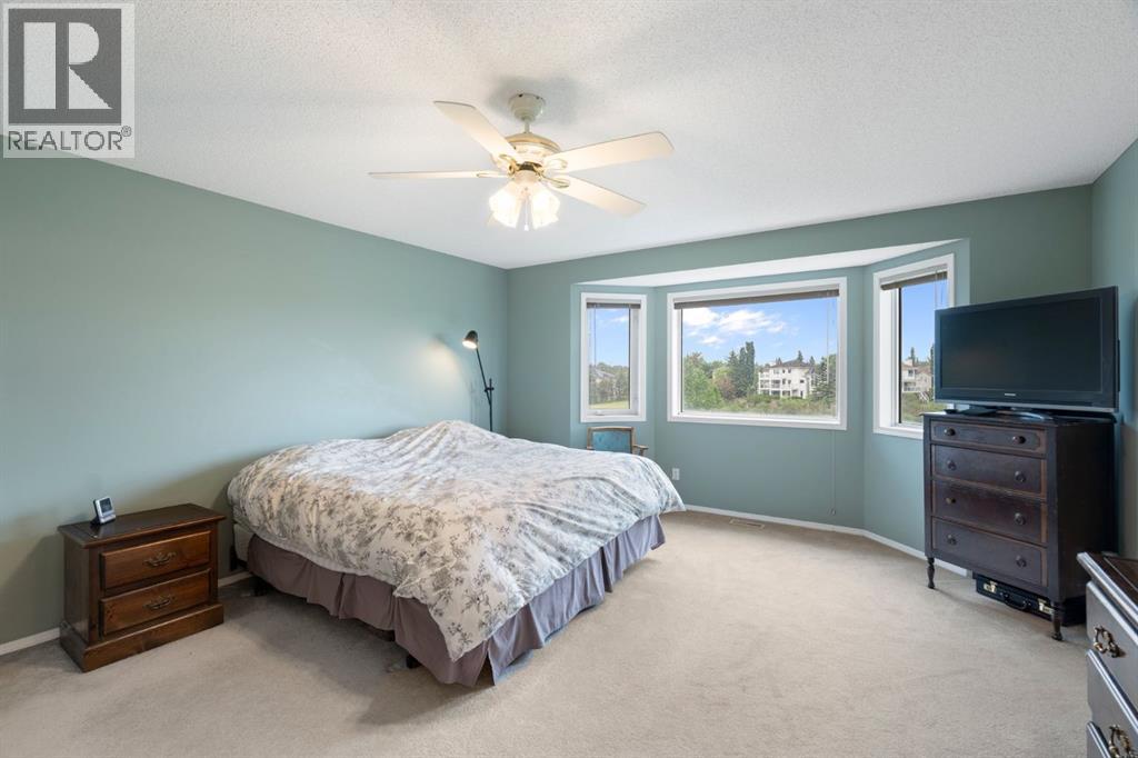 Single Family House for Sale in  Citadel Grove NW Citadel Calgary 