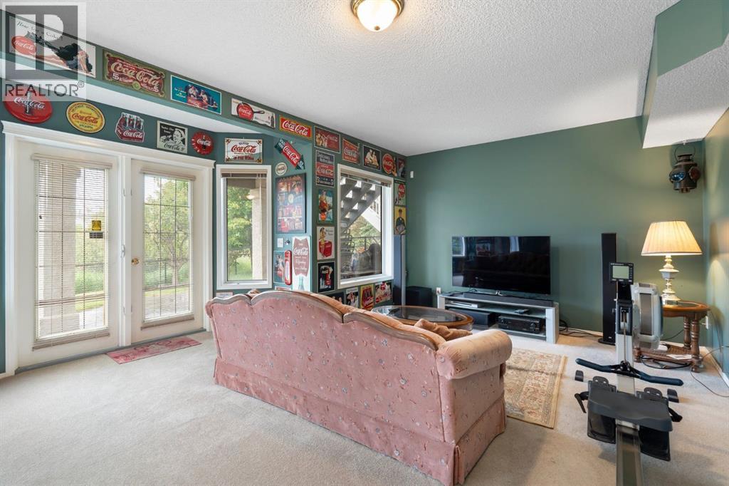 Single Family House for Sale in  Citadel Grove NW Citadel Calgary 