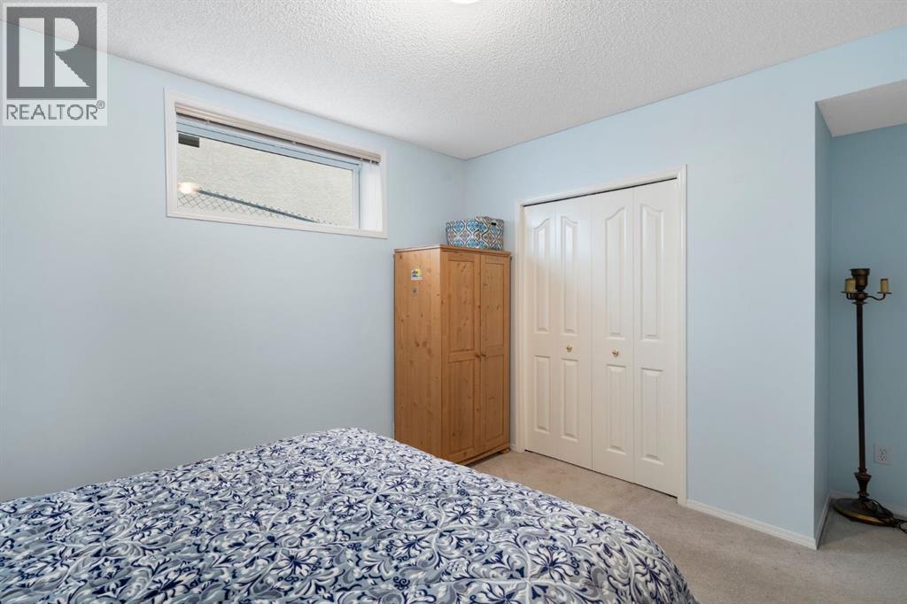 Single Family House for Sale in  Citadel Grove NW Citadel Calgary 