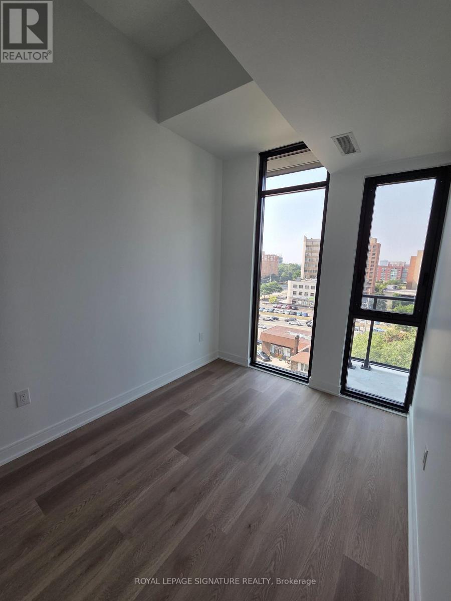Photo 3 of 719 3009 Novar Road, Mississauga ON