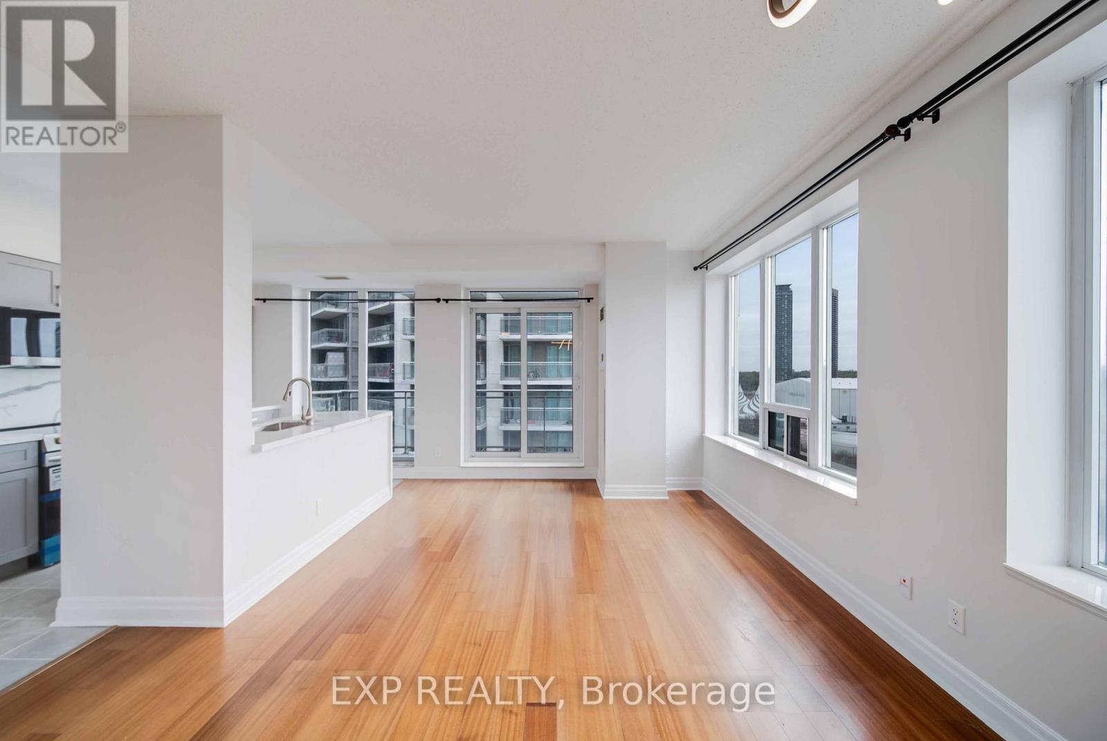 Photo 19 of 1003 2119 Lakeshore Boulevard W, Toronto ON