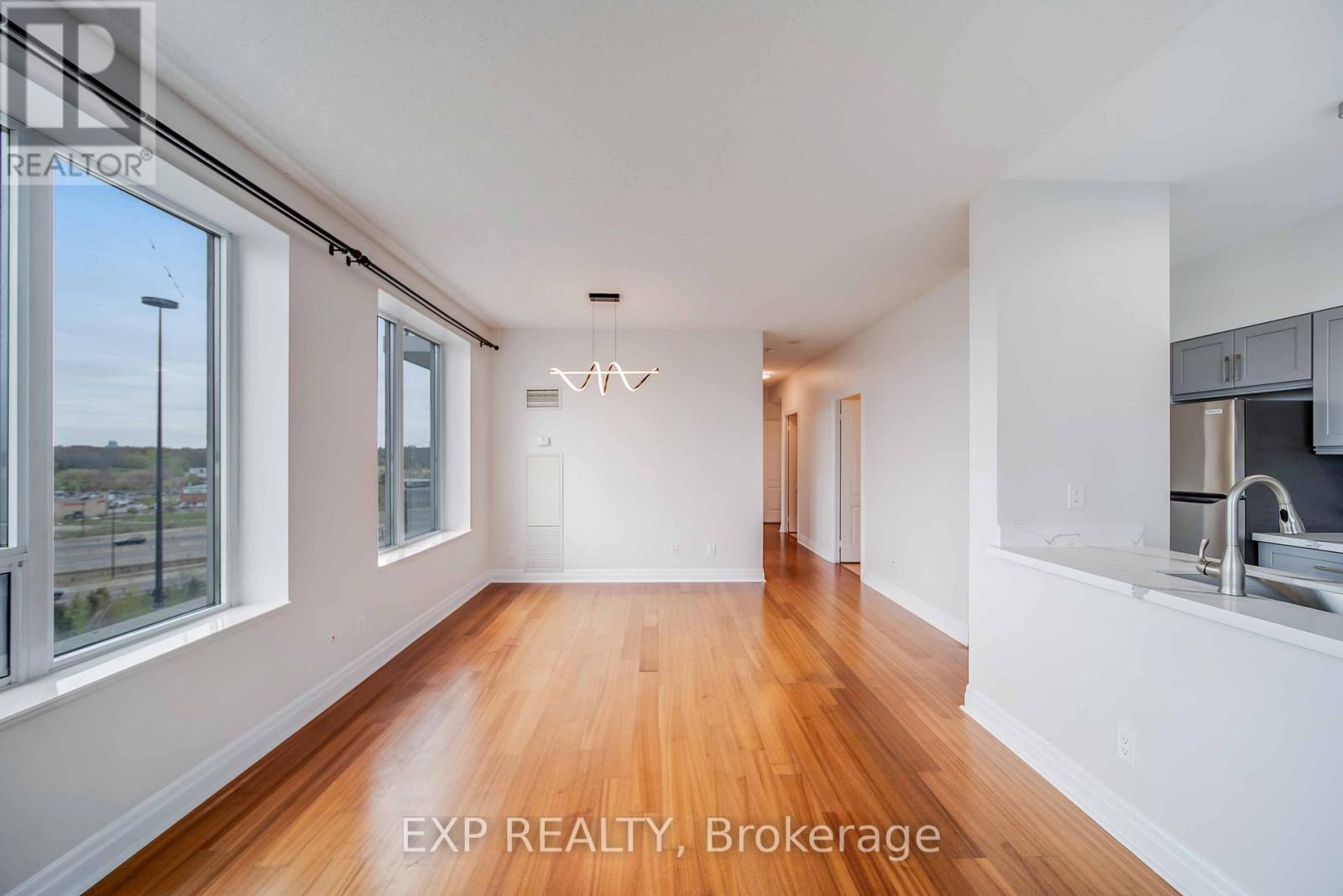 Photo 22 of 1003 2119 Lakeshore Boulevard W, Toronto ON