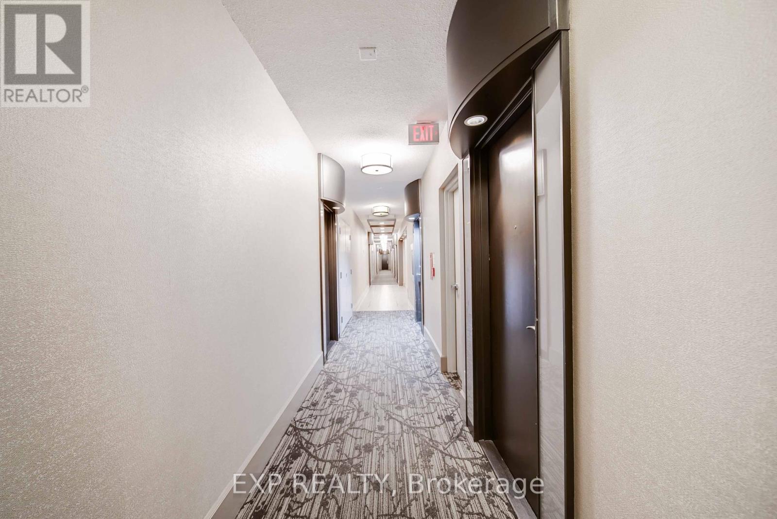 Photo 32 of 1003 2119 Lakeshore Boulevard W, Toronto ON