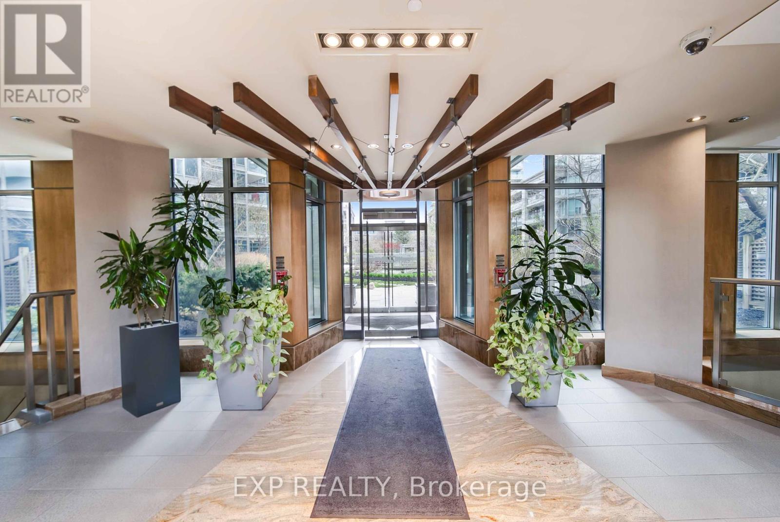 Photo 35 of 1003 2119 Lakeshore Boulevard W, Toronto ON