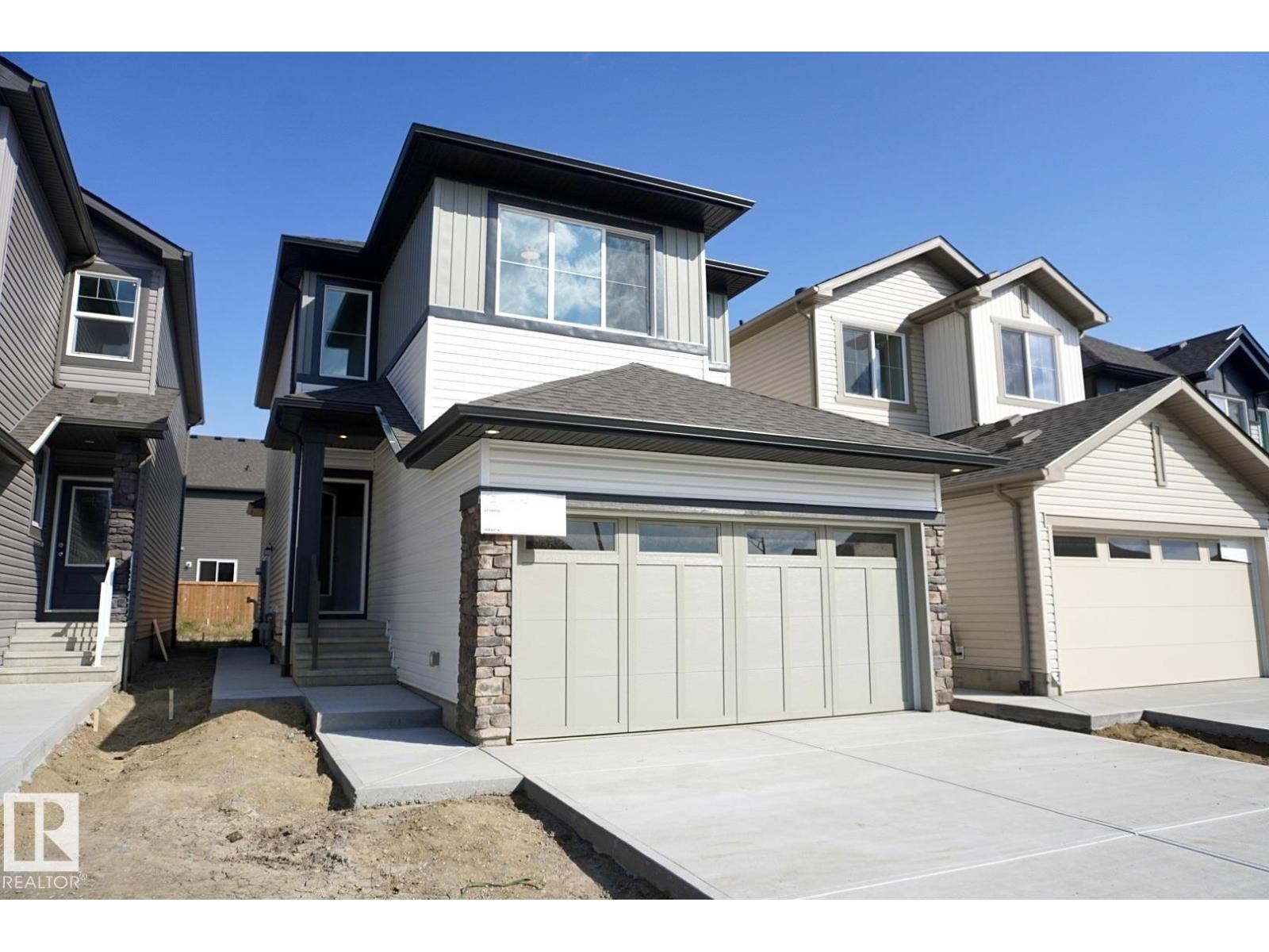 Photo 3 of 2013 209 A St Nw, Edmonton AB