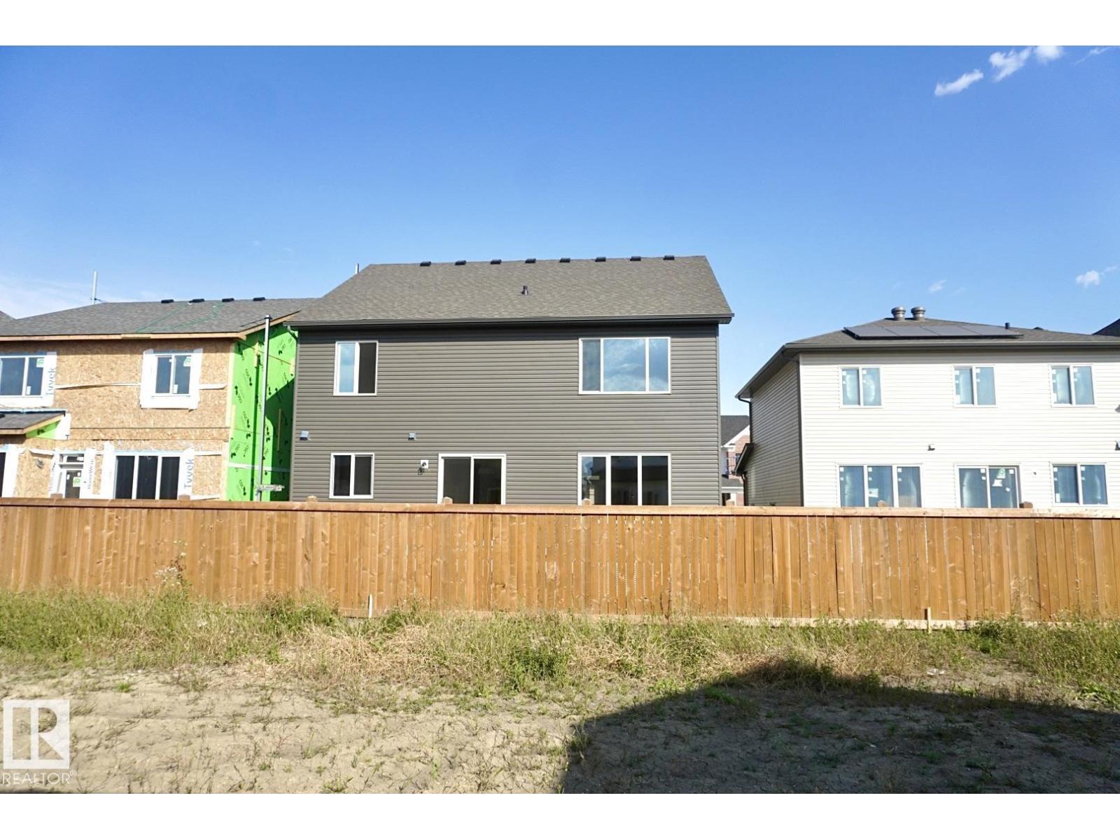 Photo 24 of 2013 209 A St Nw, Edmonton AB