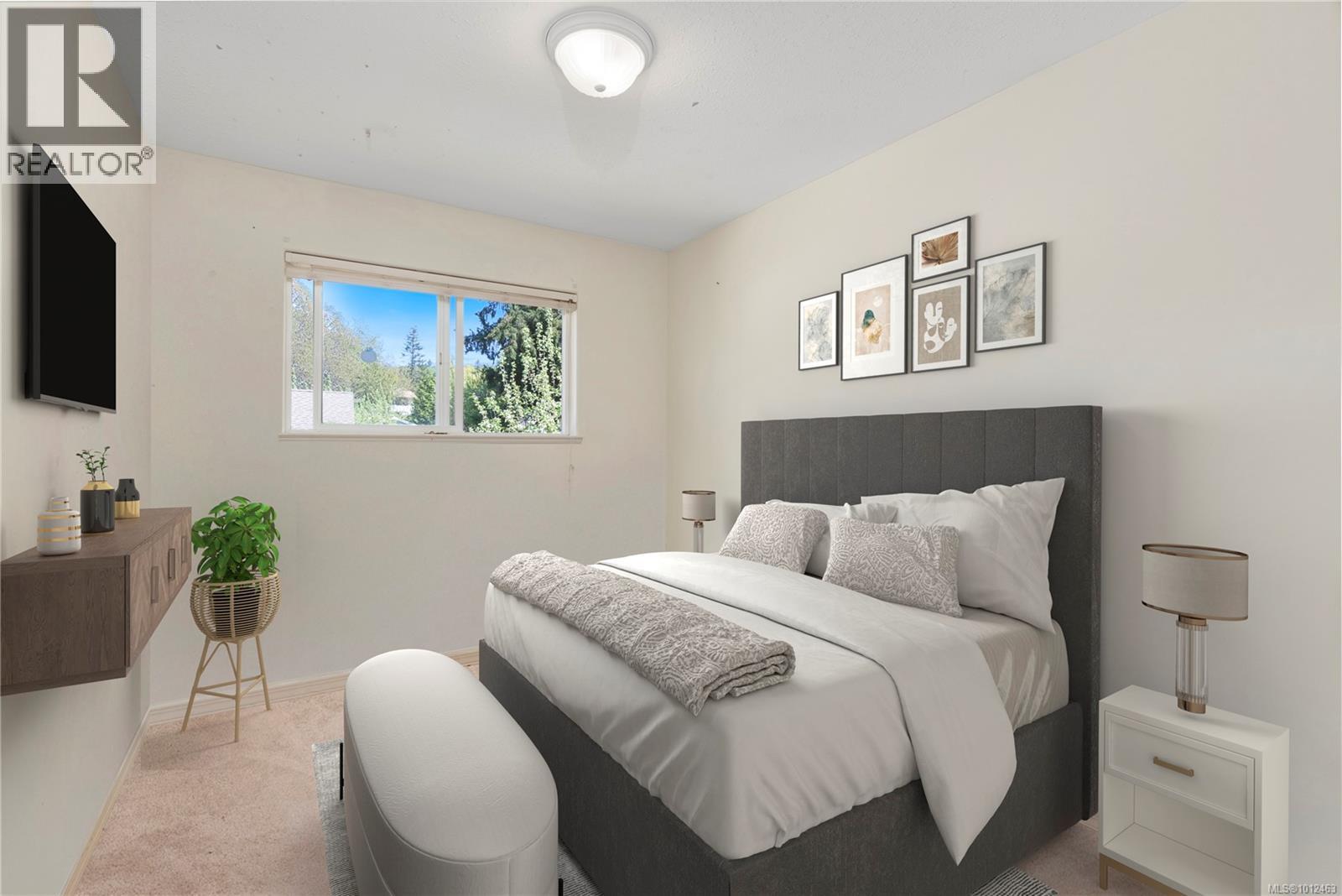 B 250 Centennial Dr, Courtenay
