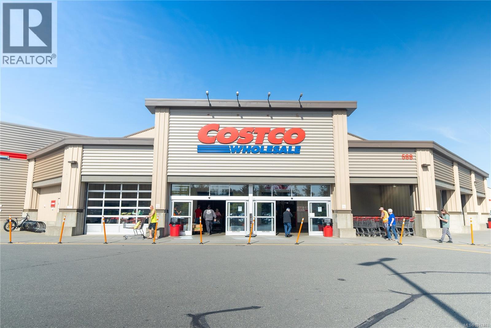 B 250 Centennial Dr, Courtenay