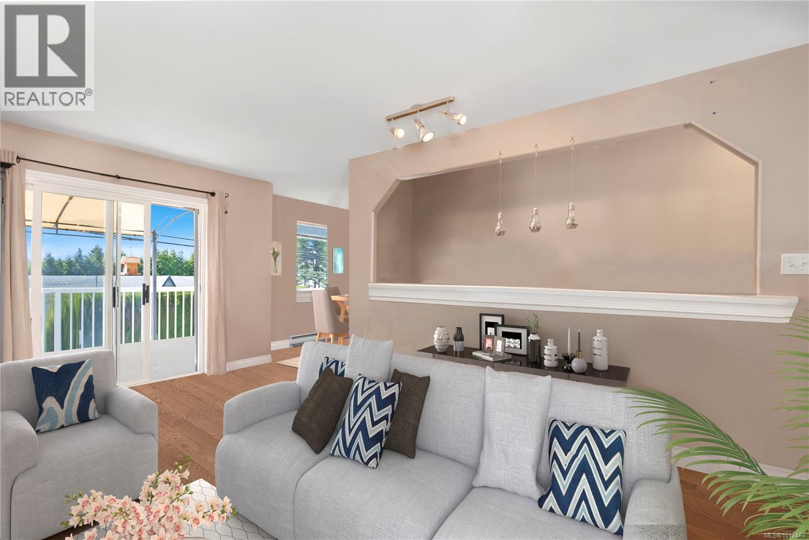 B 250 Centennial Dr, Courtenay