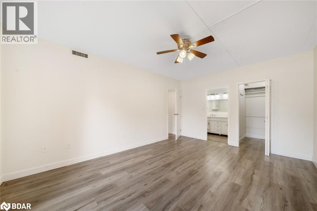 Photo 25 of 11 Beck Boulevard Unit 103, Penetanguishene ON