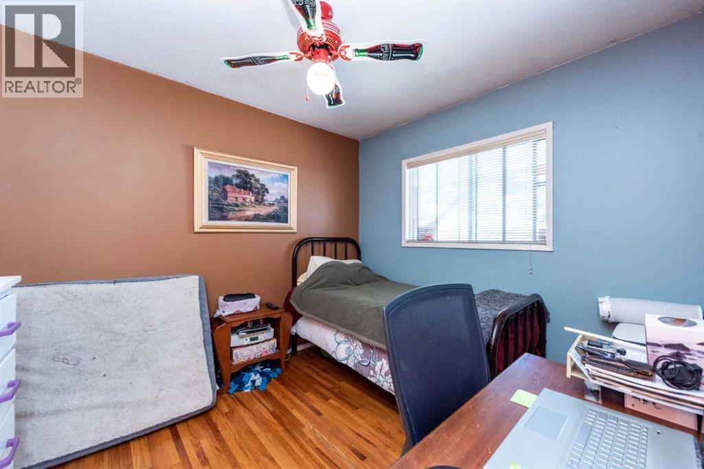 Photo 13 of 4518 Forman Crescent Se, Calgary AB