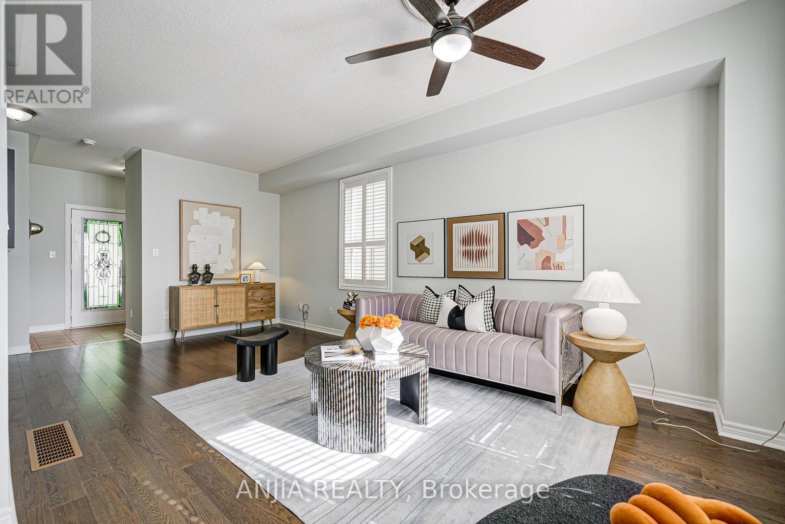 Photo 9 of 100 Charest Place, Whitby ON