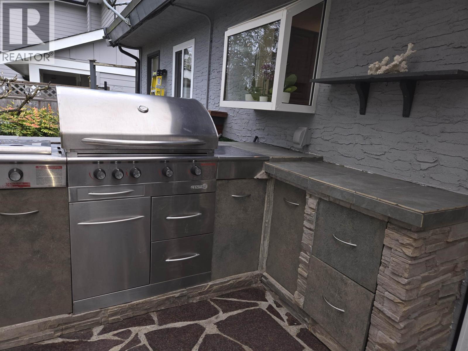 5231 1 AVENUE, Delta